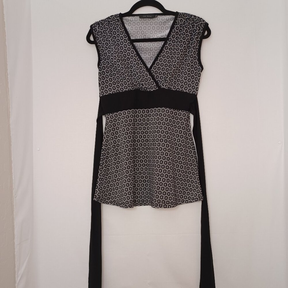 Women's Kiabi Woman Black &‎ White Tie Waist Sleeveless Blouse Size 38/40